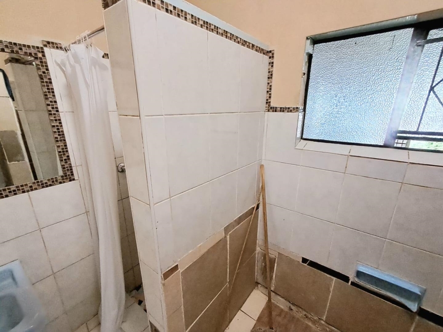 13 Bedroom Property for Sale in Generaal De Wet Free State